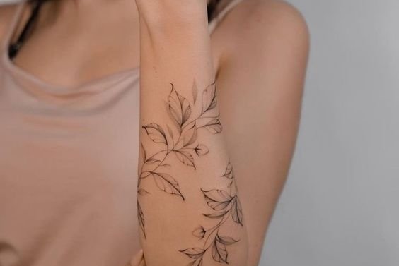 Women's arm tattoos