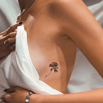 Small women tattoos