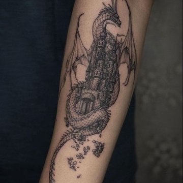 Draak tattoo