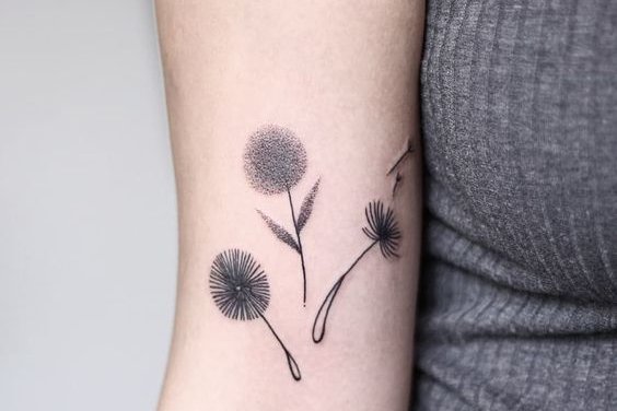 Paardenbloem tattoo