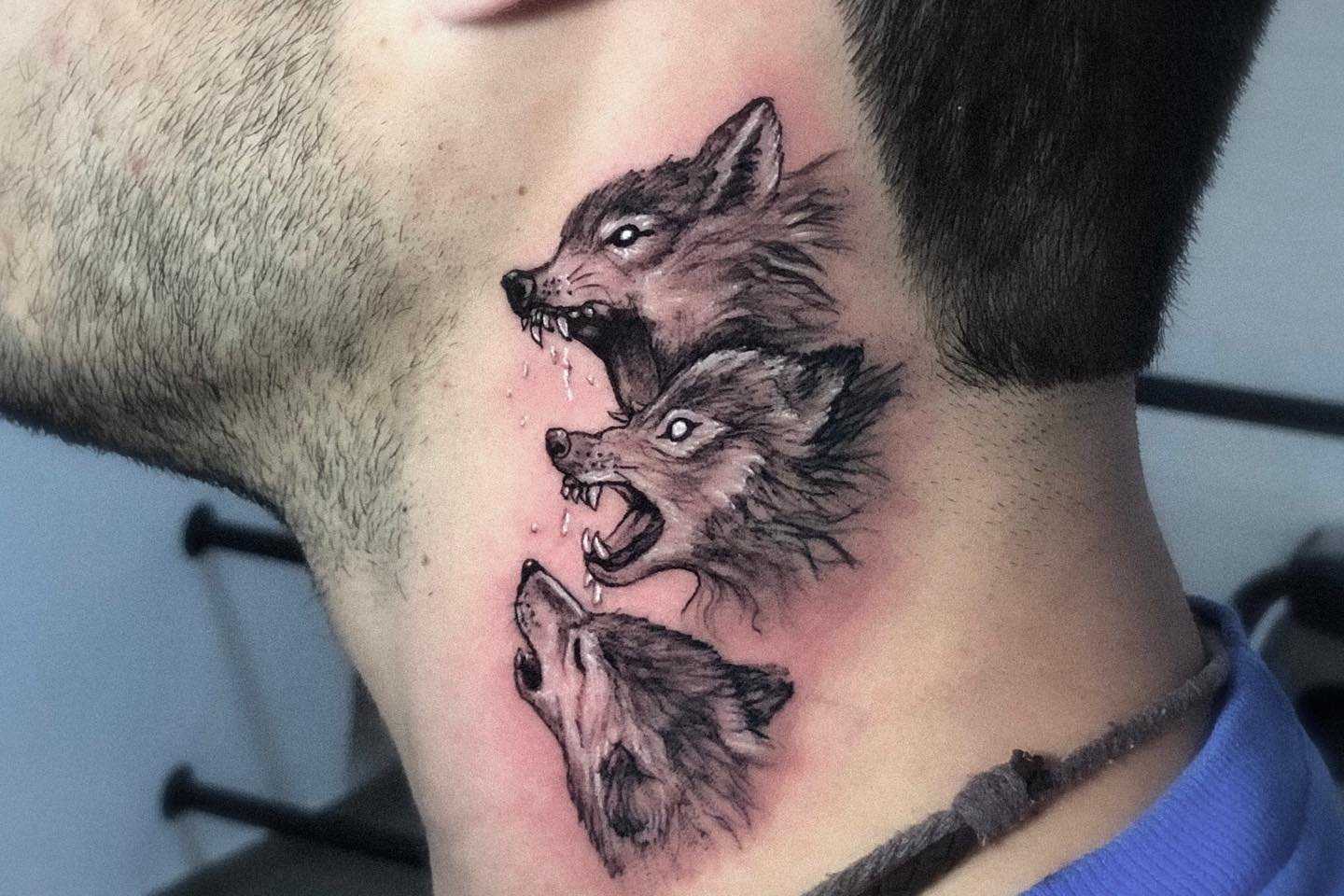 Tattoo in de nek