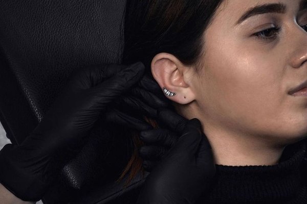 Piercing in Den Haag
