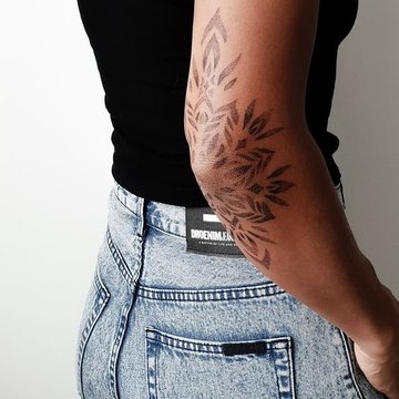 Women's arm tattoos