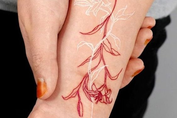 Small women tattoos