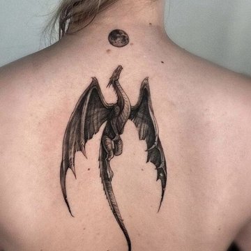 Draak tattoo