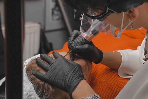 Permanent Makeup Training in Groningen