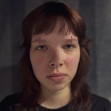 Wenkbrauwpiercing