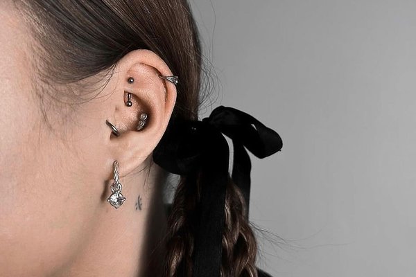 tragus piercing verzorgen