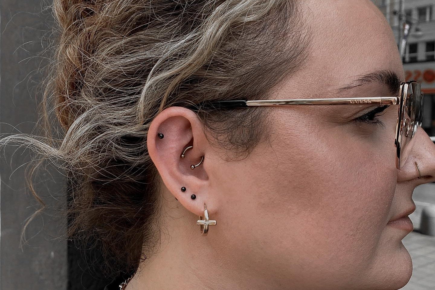 Daith piercing