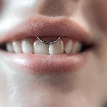 smiley piercing verzorgen