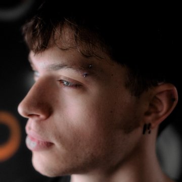 Eyebrow Piercing