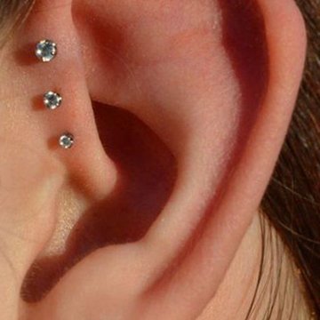 Forward Helix Piercing