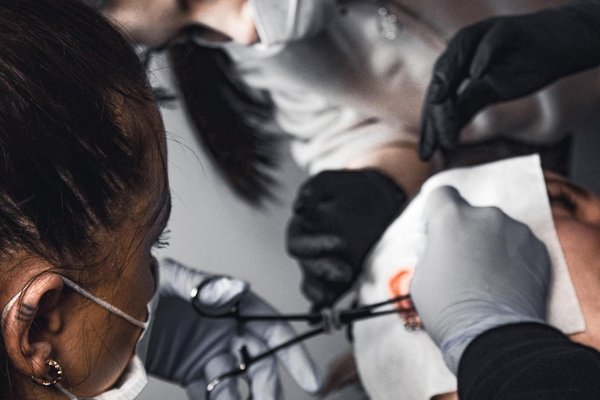 Piercing training in Haarlem