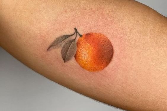 sinaasappel tattoo