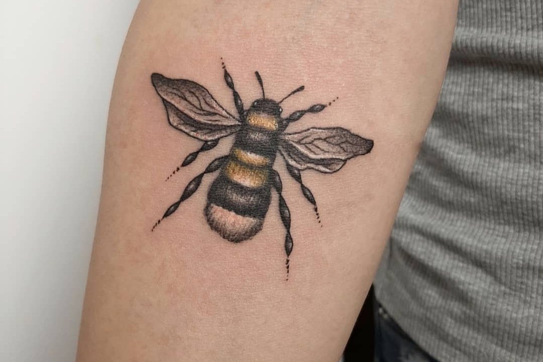 bijen tatoeage