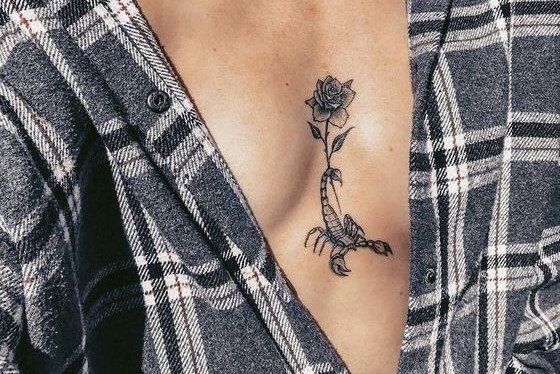 Schorpioen tattoo