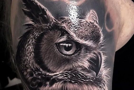 Uil tattoo