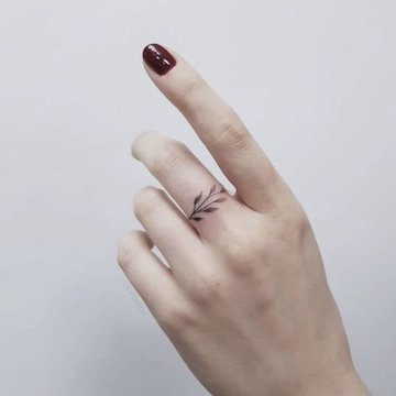 Finger tattoo